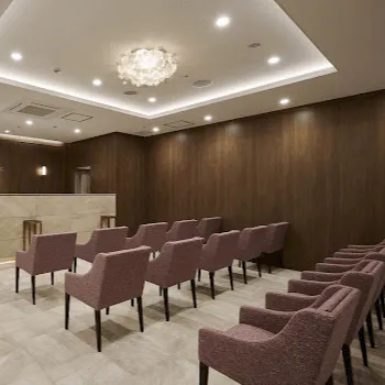 あおばクリニック名古屋2院のフォトフェイシャルを受ける前の待合室