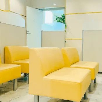 共立美容外科 名古屋院のフォトフェイシャルを受ける前の待合室