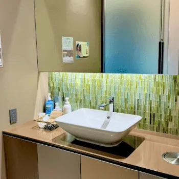 聖心美容クリニック 名古屋院のフォトフェイシャルを受けた後のパウダールーム