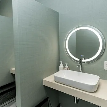 ルラ美容クリニック 名古屋3院のプロファイロを受けた後のパウダールーム