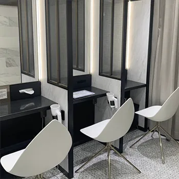 品川美容外科 名古屋院の白玉点滴・注射を受けた後のパウダールーム