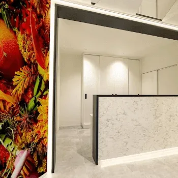 TCB東京中央美容外科 那覇院のケミカルピーリングを受ける前の受付