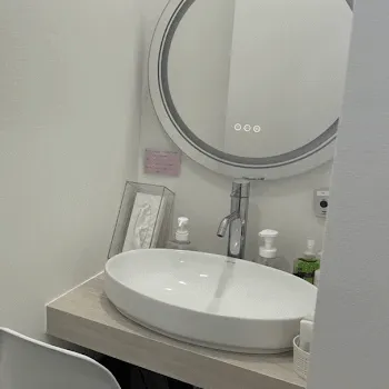 ルラ美容クリニック 沖縄院のジャルプロスーパーハイドロを受けた後のパウダールーム