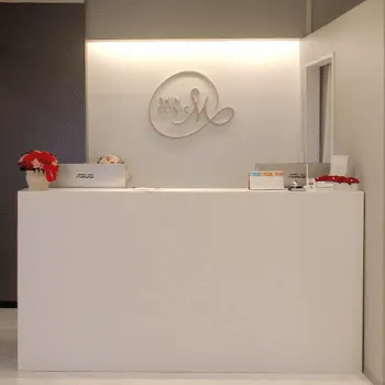 Mスキンクリニックのジャルプロスーパーハイドロを受ける前の受付