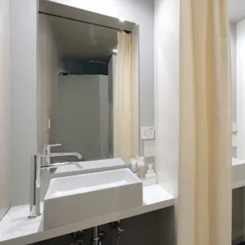 Mスキンクリニックのジャルプロスーパーハイドロを受けた後のパウダールーム