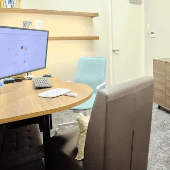 植村美容外科のケミカルピーリングを受ける前の診察室