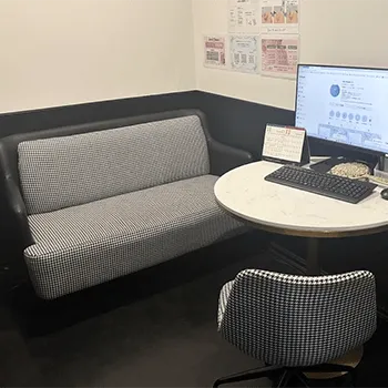 ルラ美容クリニック 新潟院のプルリアルデンシファイを受ける前のカウンセリングルーム