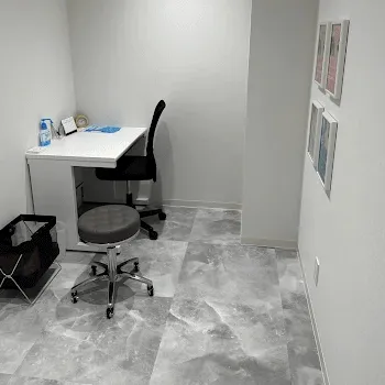 まるやま美容クリニックのサブシジョンを受ける前の診察室