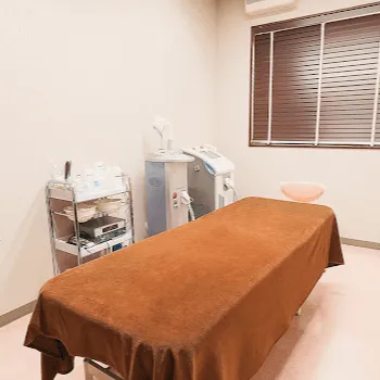 愛島クリニックの白玉点滴・注射を受ける施術室