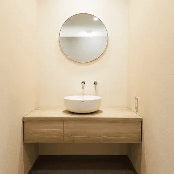 ブレイズクリニックのサブシジョンを受けた後のパウダールーム