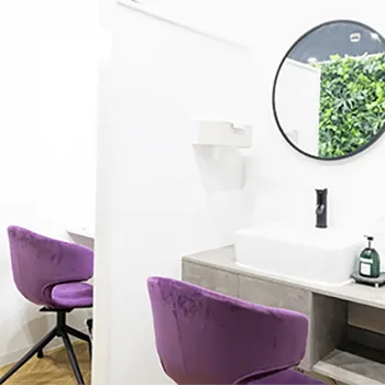 ビューティスクリニックのエリシスセンスを受けた後のパウダールーム