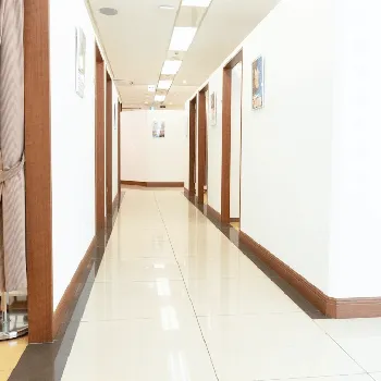 フィラークリニック 大阪1院のエリシスセンスを受ける前の廊下