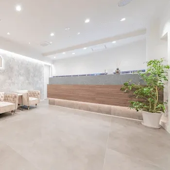 M BEAUTY CLINICのジャルプロスーパーハイドロを受ける前の受付