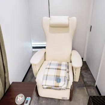 プライベートスキンクリニックのジャルプロスーパーハイドロを受ける前の待合室