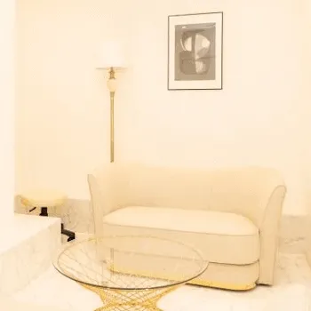 セレクトクリニック 大阪1院のジャルプロスーパーハイドロを受ける前の待合室