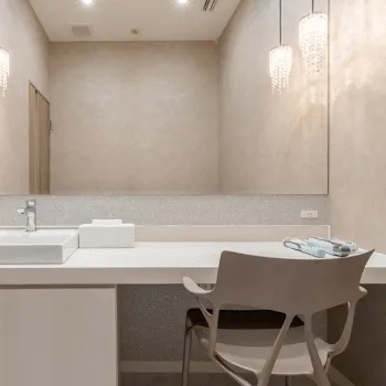 リブオクリニックのリズネを受けた後のパウダールーム