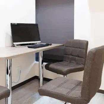 プライベートスキンクリニックのミラドライを受ける前の診察室