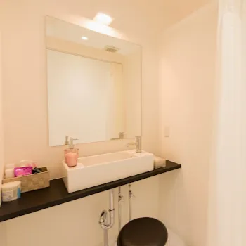 リゼクリニック 大阪1院のフォトフェイシャルを受けた後のパウダールーム