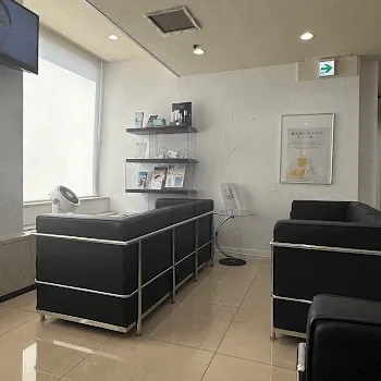 共立美容外科 大阪2院のピコトーニングを受ける前の待合室