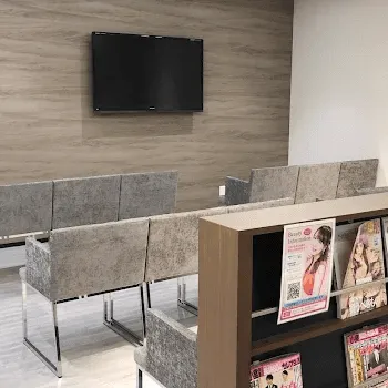 品川美容外科 大阪2院のピコトーニングを受ける前の待合室