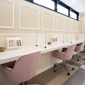 ルラ美容クリニック 大阪2院のプルリアルデンシファイを受ける前の待合室