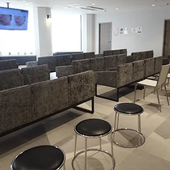 品川美容外科 大阪3院の白玉点滴・注射を受ける前の待合室