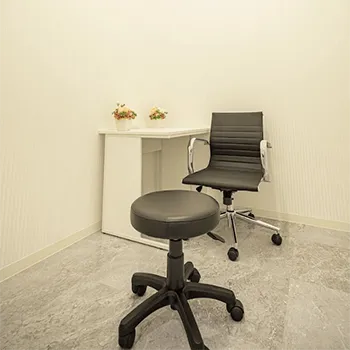 TCB東京中央美容外科 大阪6院の白玉点滴・注射を受ける前のカウンセリングルーム