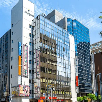 共立美容外科 札幌院の白玉点滴・注射を受ける医院が入っているビルの外観