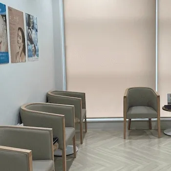 さっぽろ美容クリニックのケミカルピーリングを受ける前の待合室