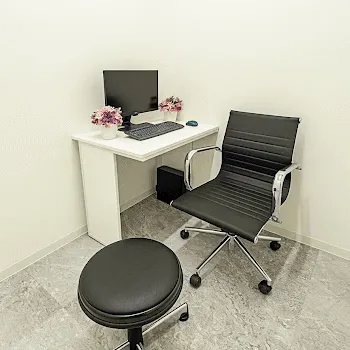 TCB東京中央美容外科 札幌2院のケミカルピーリングを受ける前の診察室