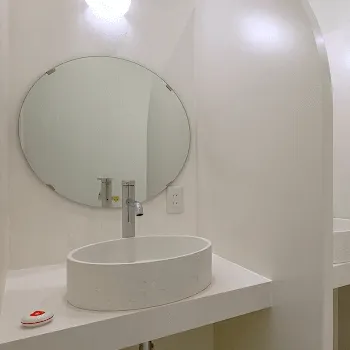 ルラ美容クリニック 札幌2院のジャルプロスーパーハイドロを受けた後のパウダールーム