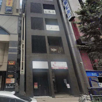 REVO CLINIC PLUSの外観の様子