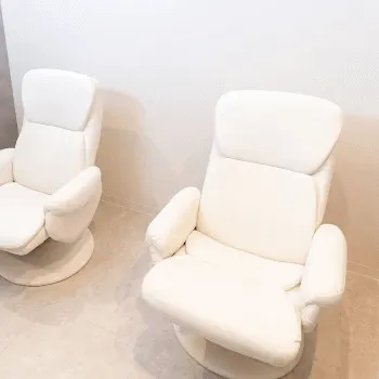 REVO CLINIC PLUSのジャルプロスーパーハイドロを受ける前の待合室