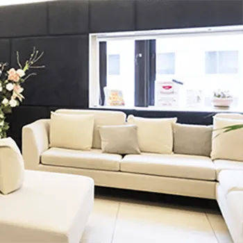 緑の森皮フ科クリニックのプロファイロを受ける前の待合室