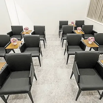 TCB東京中央美容外科 札幌2院のサブシジョンを受ける前の待合室