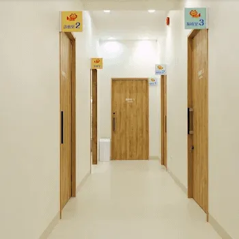 仙台駅ちゅら皮ふ科の院内の様子