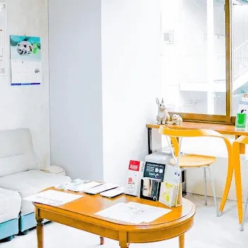 共立美容外科 仙台院のケミカルピーリングを受ける前の待合室