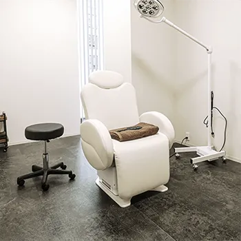 仙台TAクリニックのエリシスセンスを受ける施術室