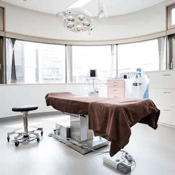 CLASSY 仙台美容外科·美容皮膚科の白玉点滴・注射を受ける施術室