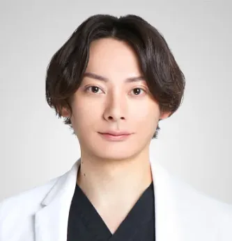 銀座でボトックスが得意な名医　吉富 勇太医師