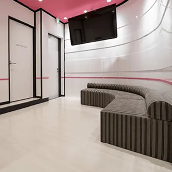 フィラークリニック 東京1院のエリシスセンスを受ける前の待合室