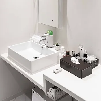 東京美容外科 東京1院のエリシスセンスを受けた後のパウダールーム