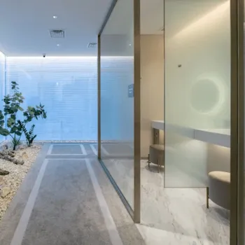 高須クリニック 東京1院のミラドライを受けた後のパウダールーム