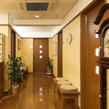 日本橋えがわクリニックのプラセンタ注射を受ける前の廊下