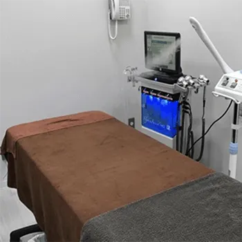 共立美容外科 東京4院の白玉点滴・注射を受ける施術室