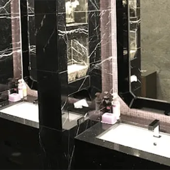 品川美容外科 東京13院の白玉点滴・注射を受けた後のパウダールーム