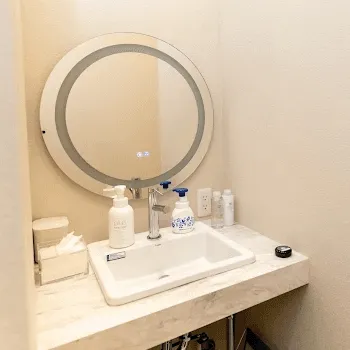 ルラ美容クリニック 横浜院のジャルプロスーパーハイドロを受けた後のパウダールーム