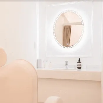 A CLINIC 横浜院のリズネを受けた後のパウダールーム