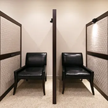 銀座よしえクリニック 横浜院のフォトフェイシャルを受ける前の待合室