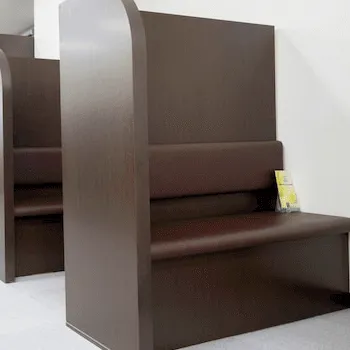 横浜中央クリニックのピコトーニングを受ける前の待合室